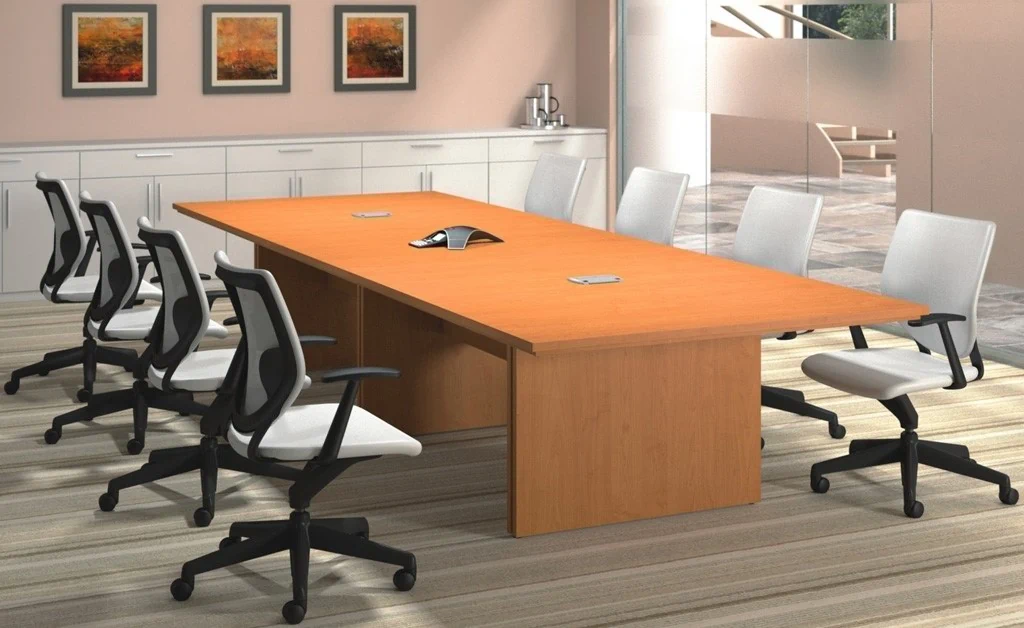 שולחן ישיבות מעץ למשרד